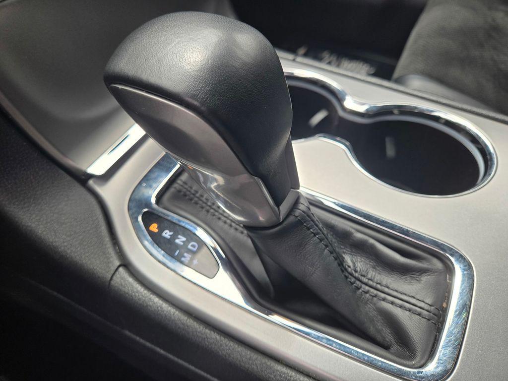 used 2021 Jeep Grand Cherokee car, priced at $29,795