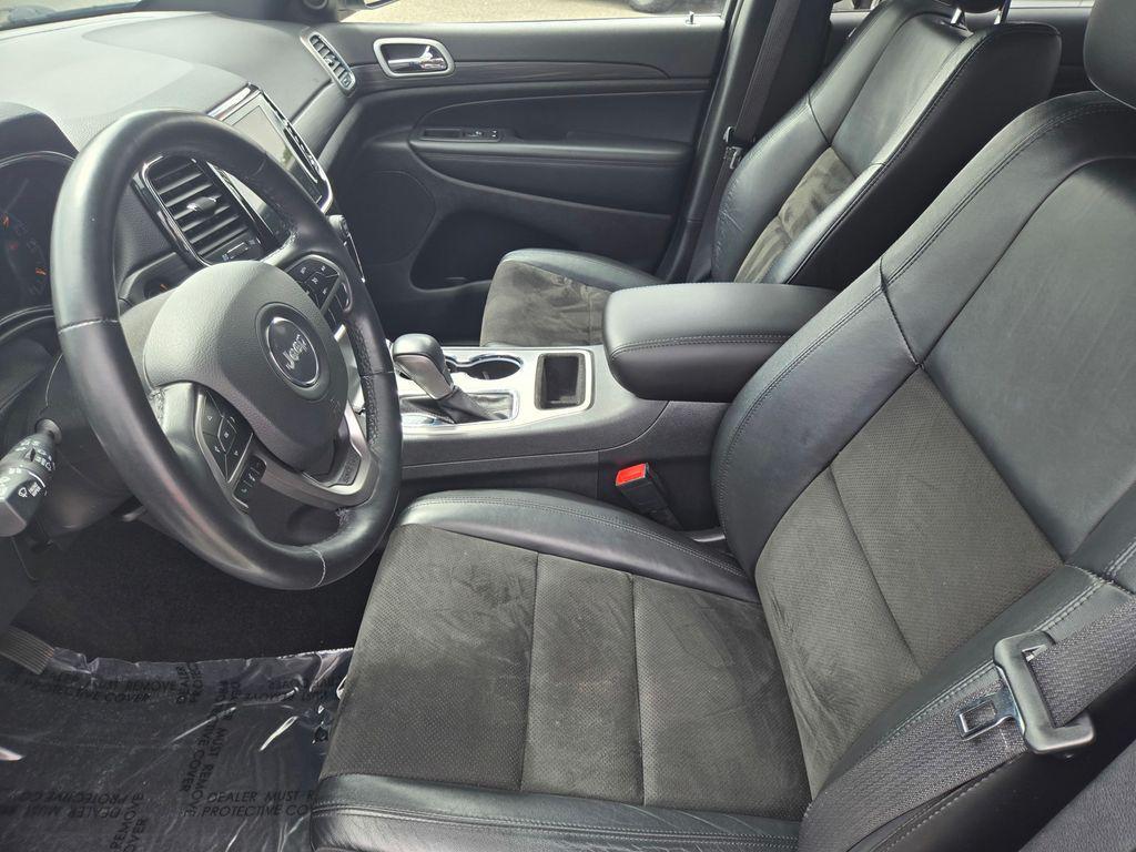 used 2021 Jeep Grand Cherokee car, priced at $29,795