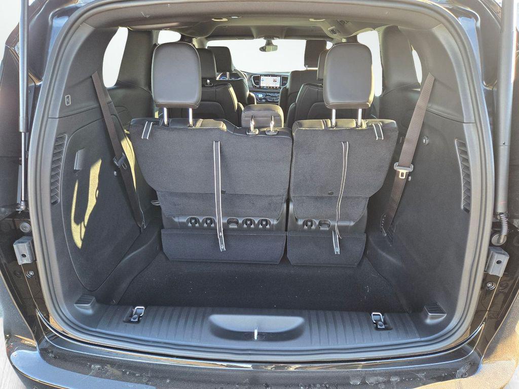 new 2026 Chrysler Pacifica car, priced at $43,995