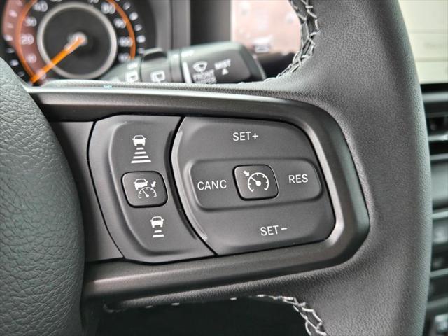 new 2025 Jeep Wrangler car, priced at $45,995
