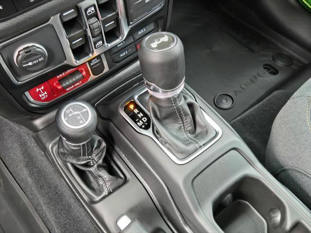 new 2025 Jeep Wrangler car, priced at $45,995