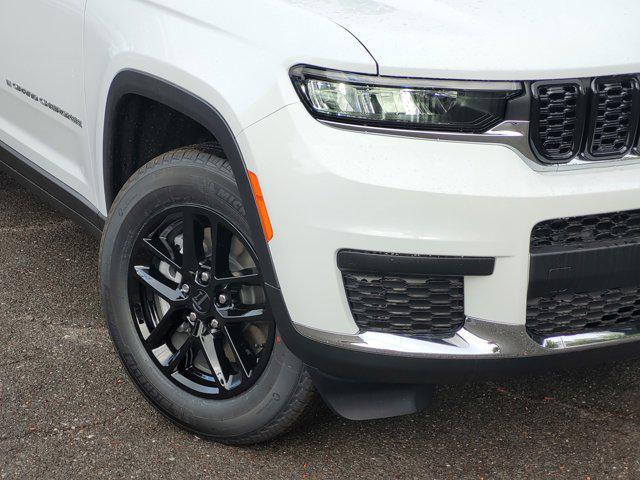 new 2025 Jeep Grand Cherokee L car, priced at $37,995