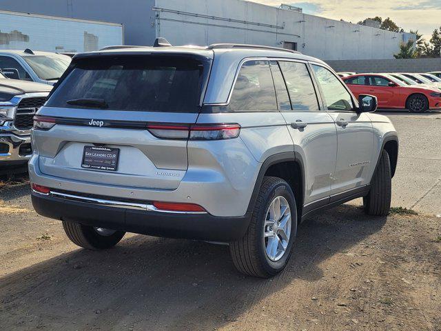 new 2025 Jeep Grand Cherokee car, priced at $42,175