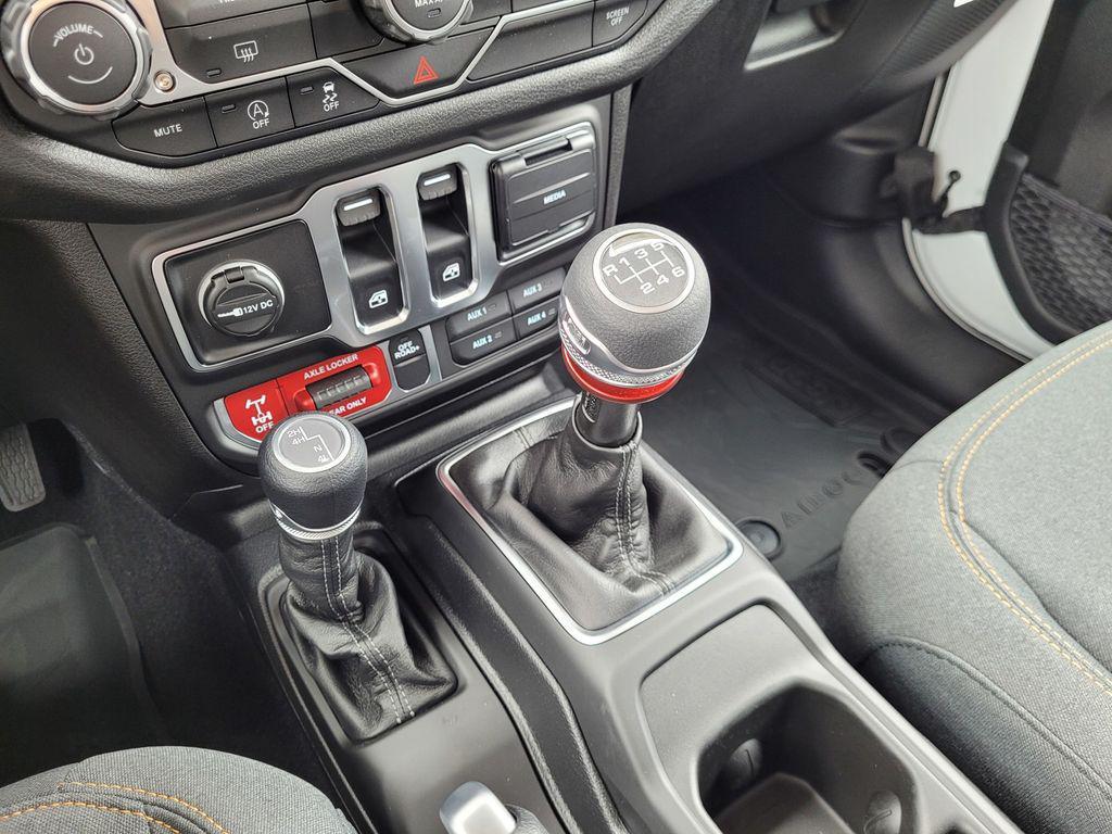 new 2025 Jeep Wrangler car, priced at $40,995