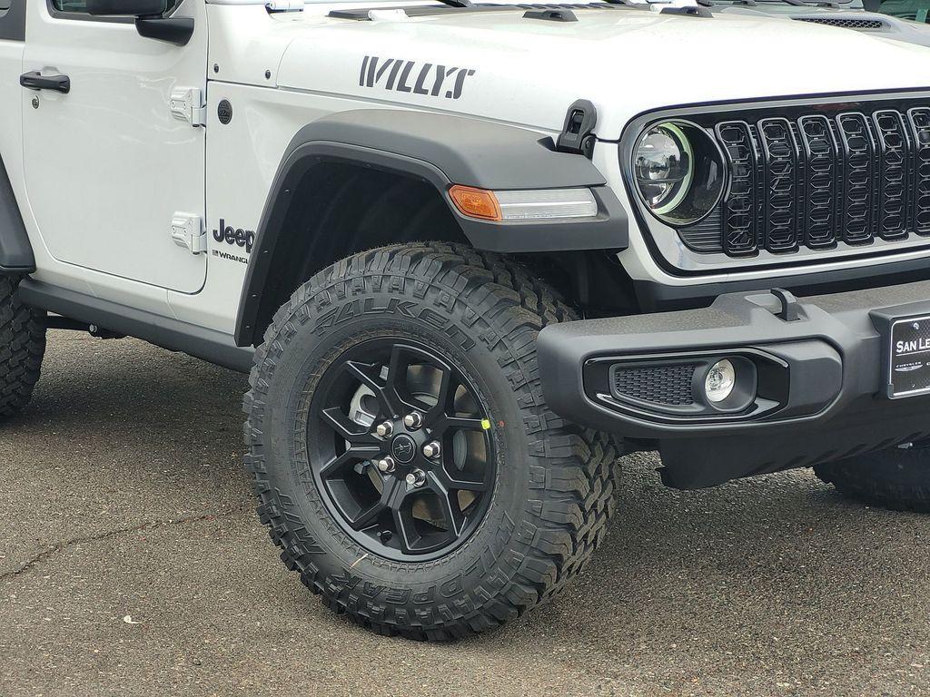 new 2025 Jeep Wrangler car, priced at $40,995