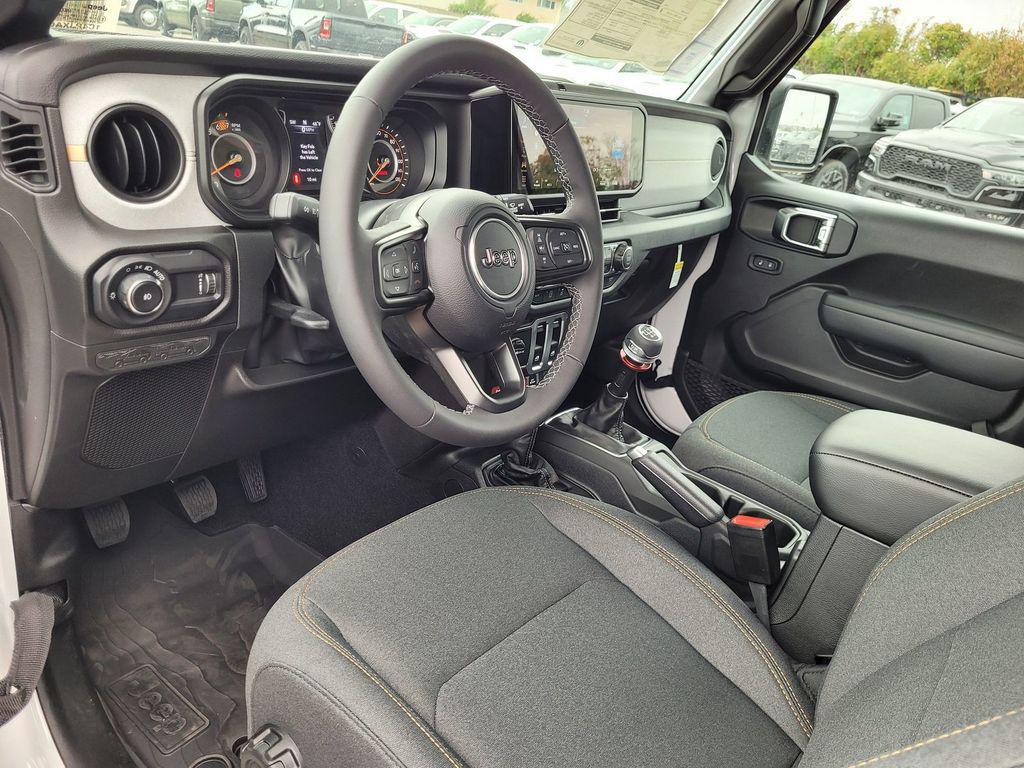 new 2025 Jeep Wrangler car, priced at $40,995