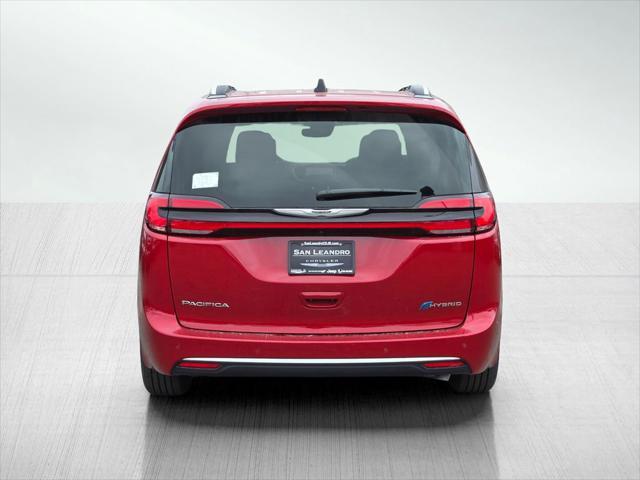 new 2025 Chrysler Pacifica car, priced at $45,995