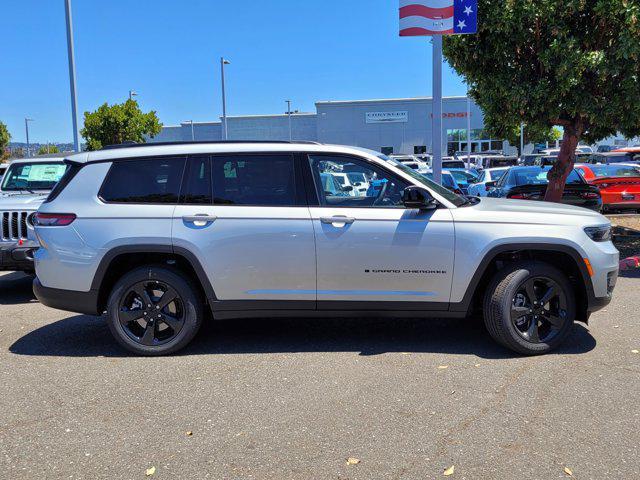 new 2023 Jeep Grand Cherokee L car, priced at $41,995