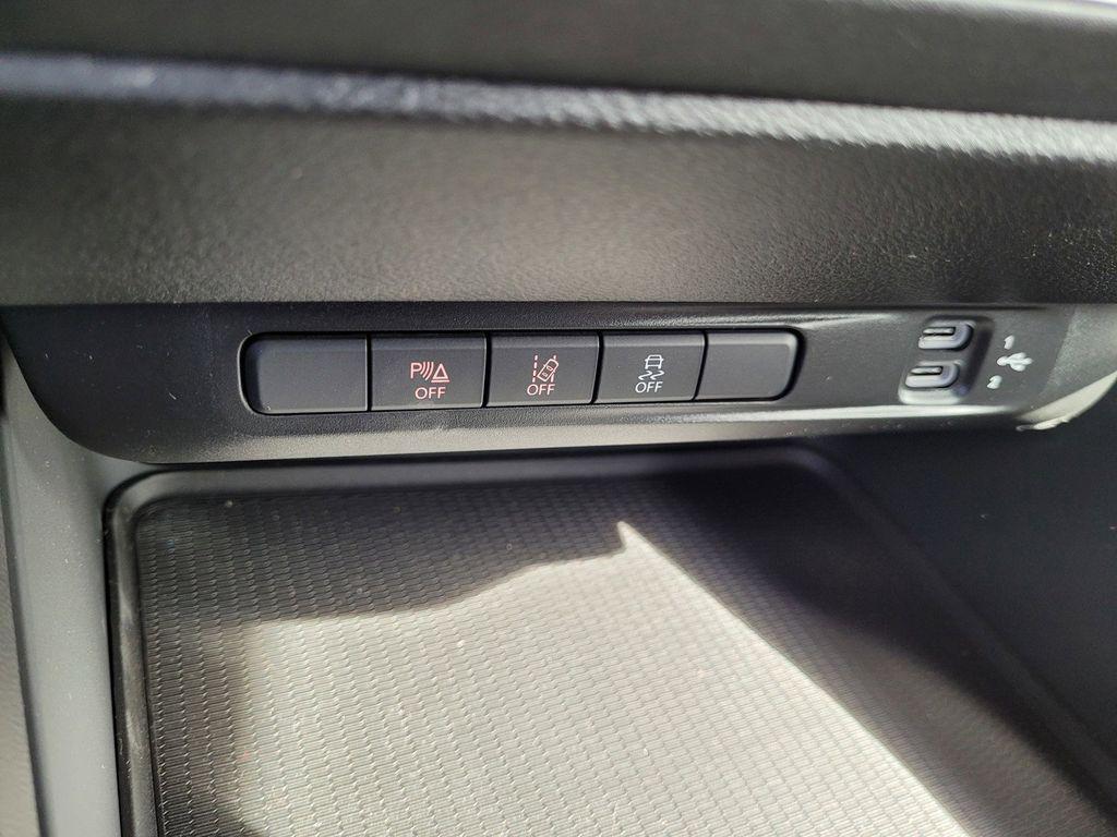 new 2025 Dodge Charger Daytona car, priced at $39,995