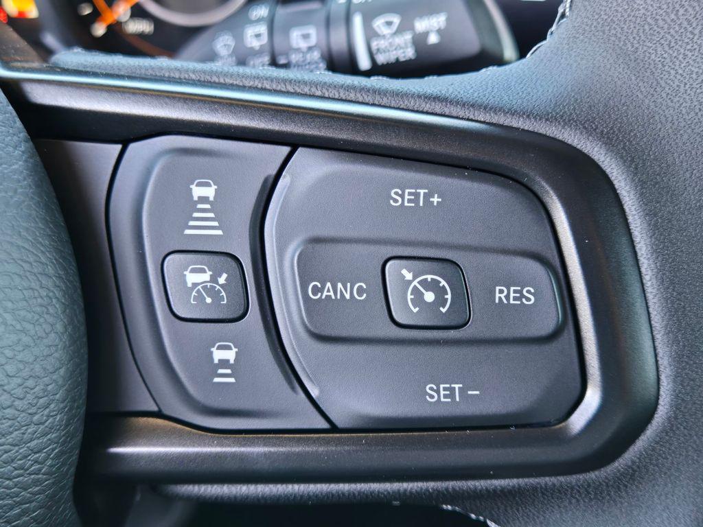 new 2025 Jeep Wrangler car, priced at $48,995