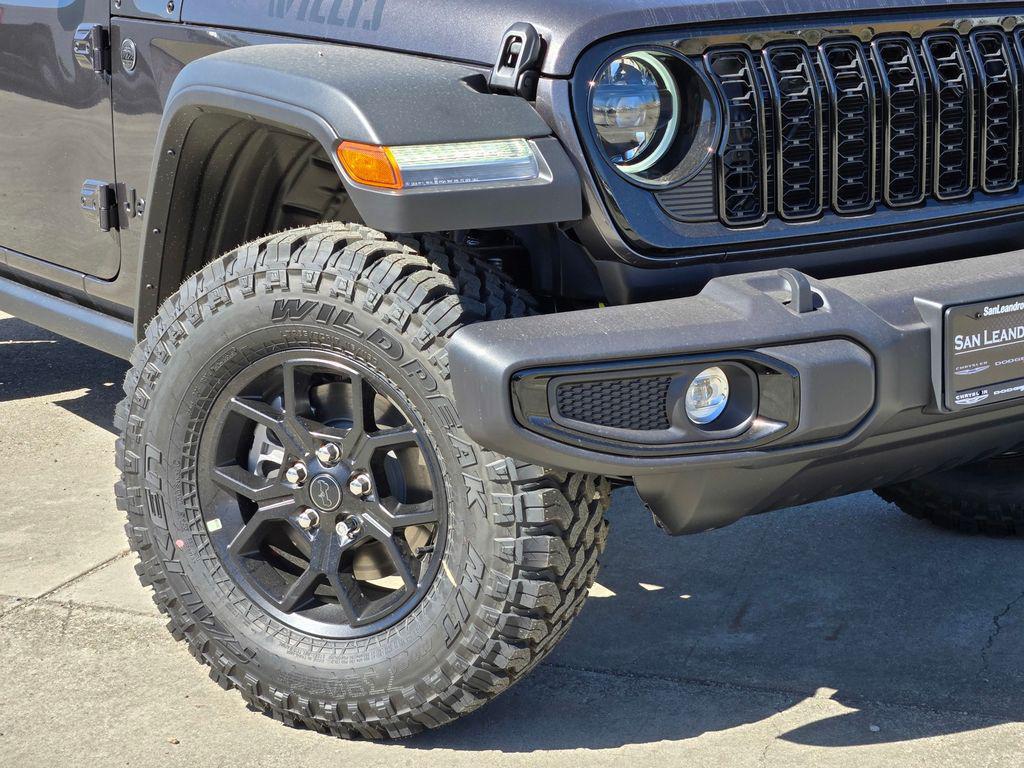 new 2025 Jeep Wrangler car, priced at $45,995