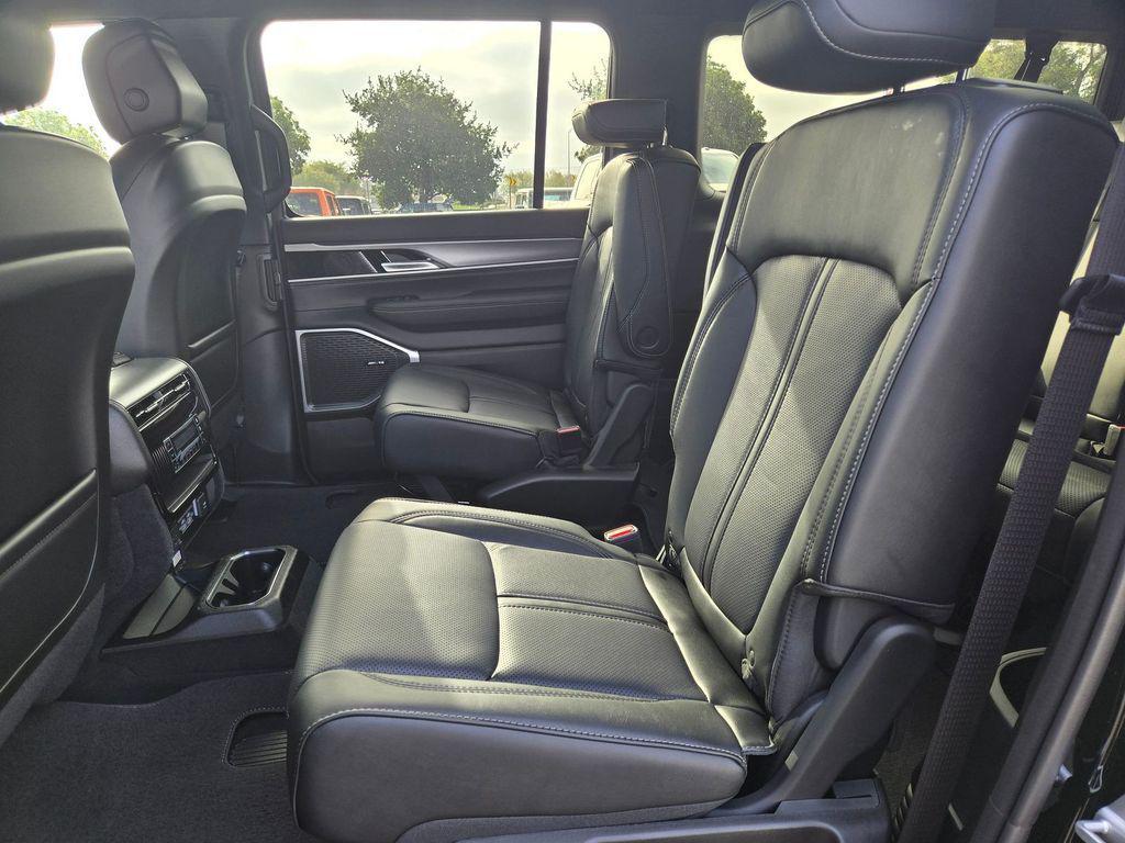 new 2025 Jeep Wagoneer L car, priced at $77,995