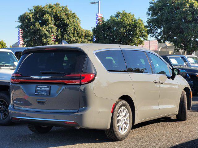 new 2025 Chrysler Pacifica car, priced at $50,920