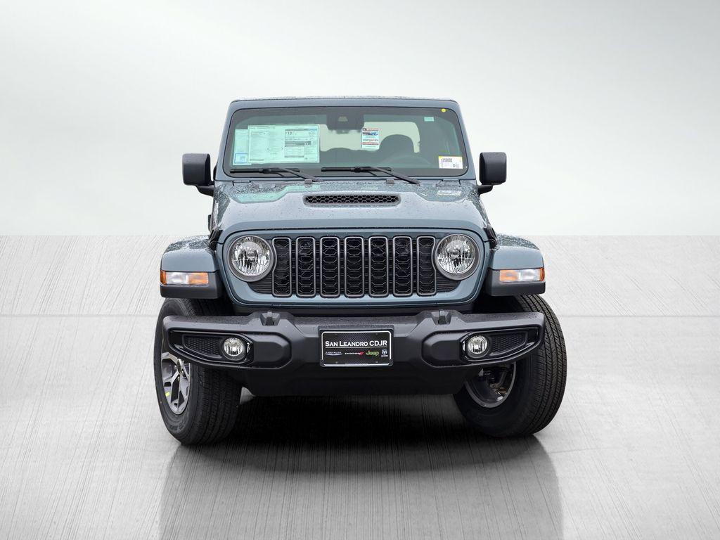 new 2025 Jeep Gladiator car, priced at $43,995
