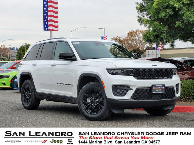 new 2025 Jeep Grand Cherokee car, priced at $50,935