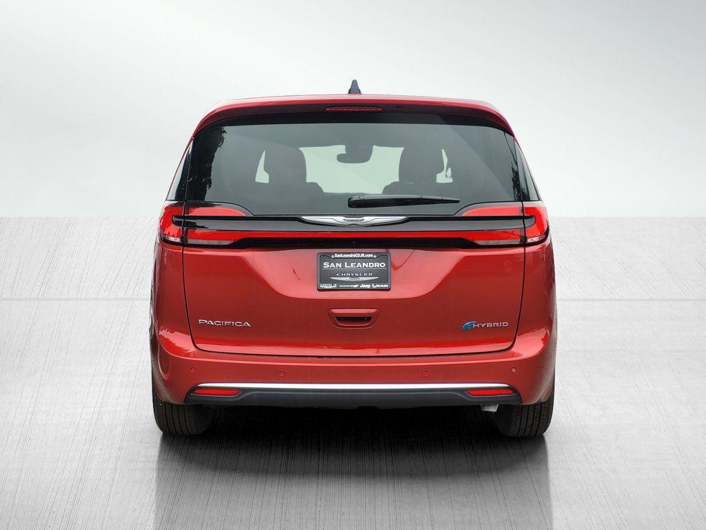 new 2025 Chrysler Pacifica Hybrid car, priced at $53,995