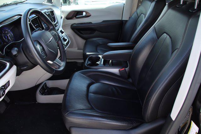 used 2017 Chrysler Pacifica car, priced at $13,995