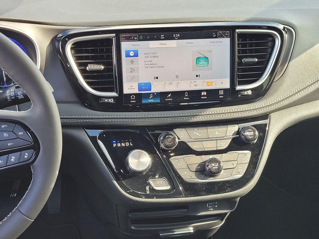 new 2026 Chrysler Pacifica car, priced at $44,995