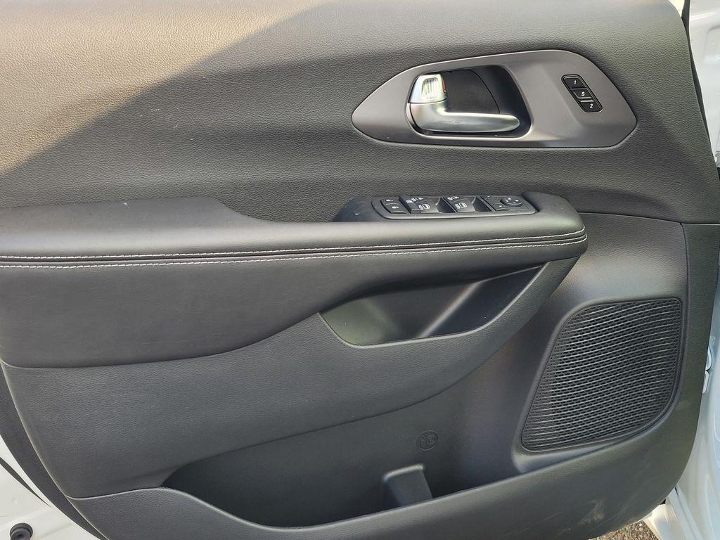 new 2026 Chrysler Pacifica car, priced at $44,995