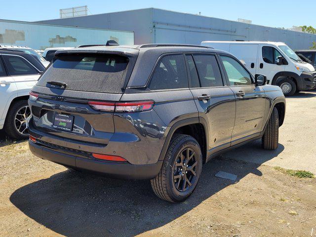 new 2024 Jeep Grand Cherokee car, priced at $39,995