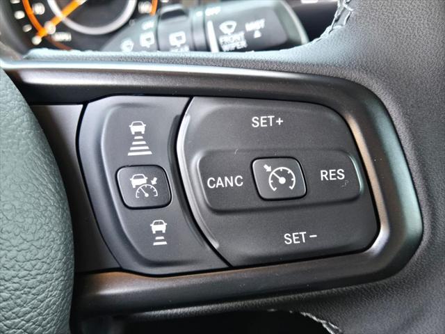 new 2025 Jeep Wrangler car, priced at $55,171