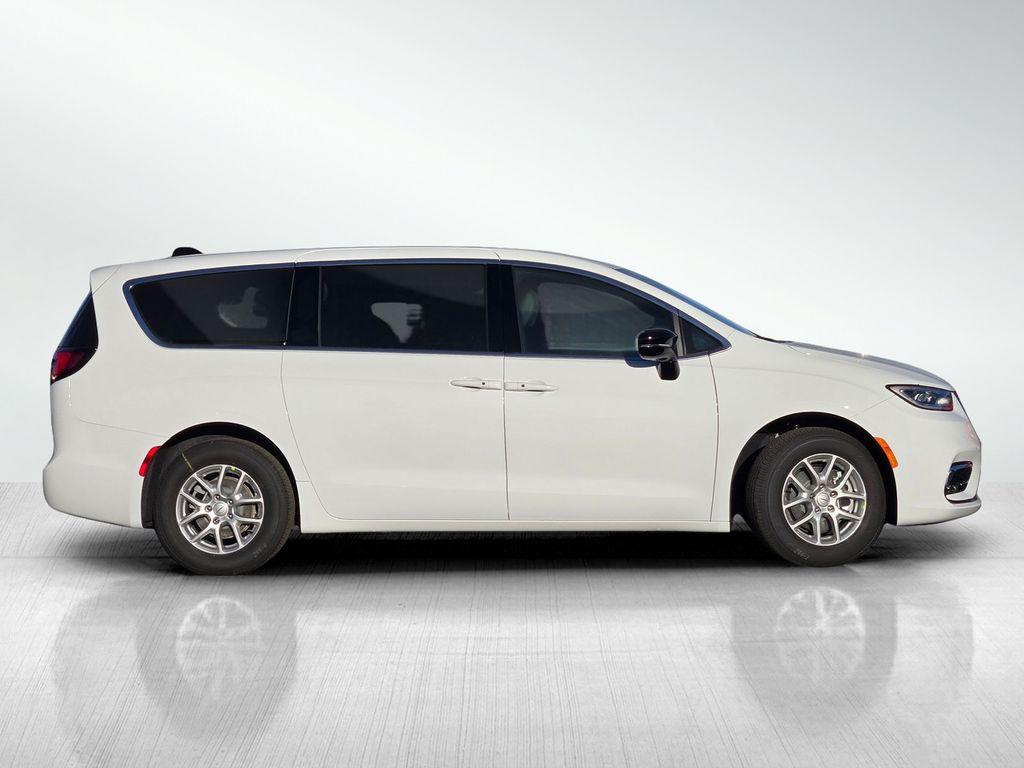 new 2026 Chrysler Pacifica car, priced at $37,995