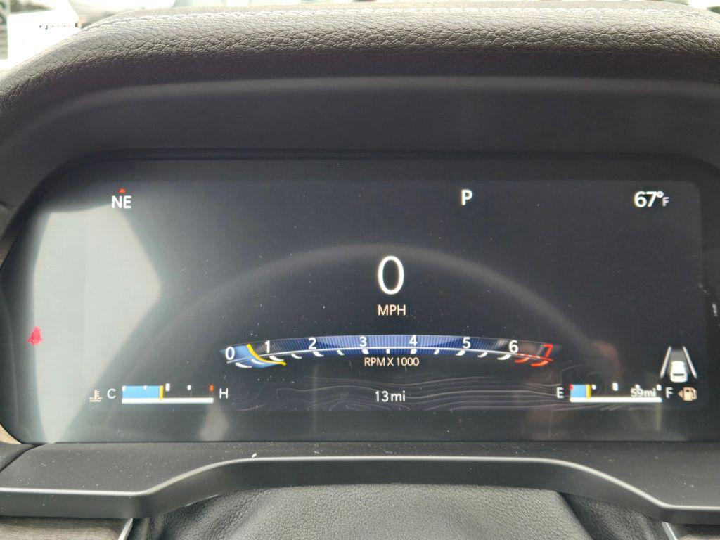 new 2025 Jeep Grand Cherokee car, priced at $49,995