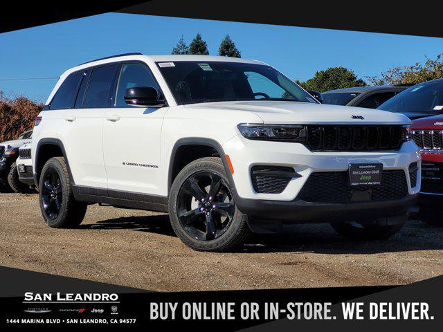 new 2025 Jeep Grand Cherokee car, priced at $44,995