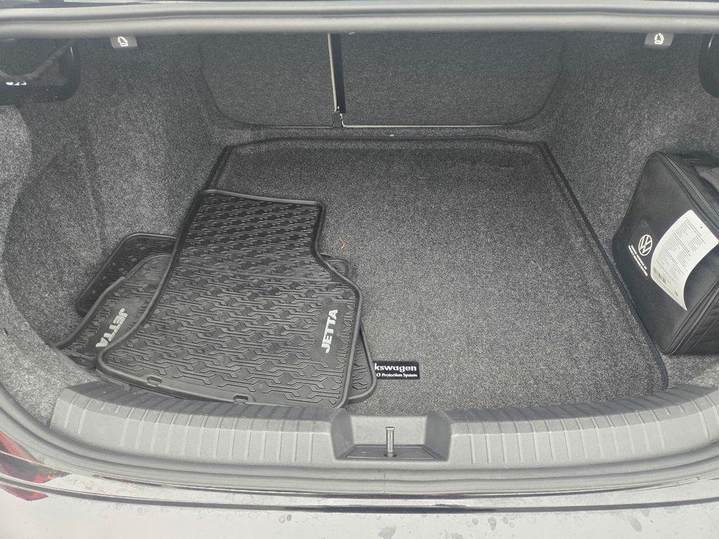 used 2022 Volkswagen Jetta car, priced at $19,995