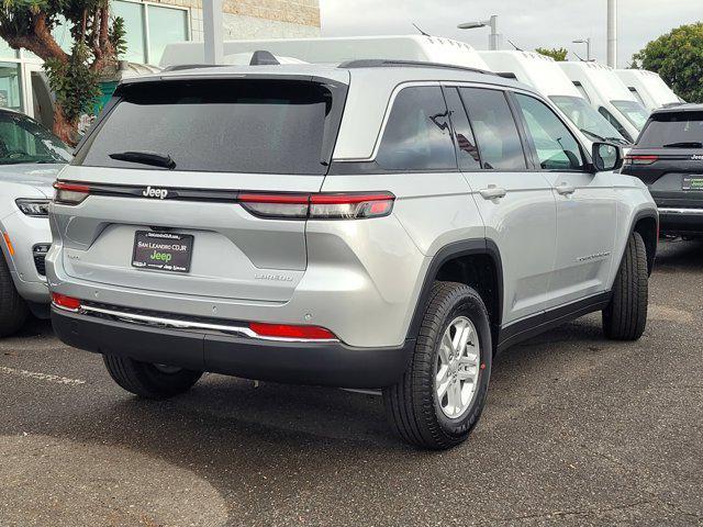 new 2025 Jeep Grand Cherokee car, priced at $38,395