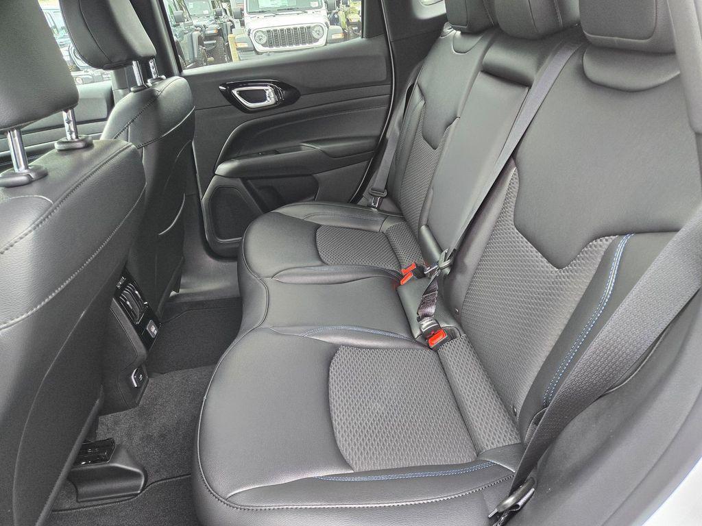 new 2026 Jeep Compass car, priced at $32,590