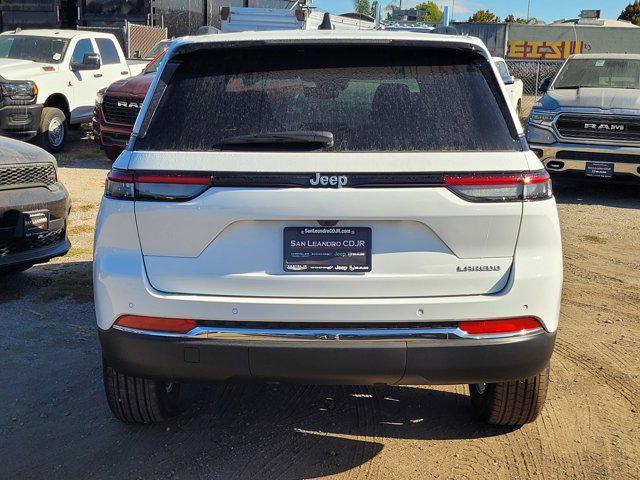 new 2025 Jeep Grand Cherokee car, priced at $34,495