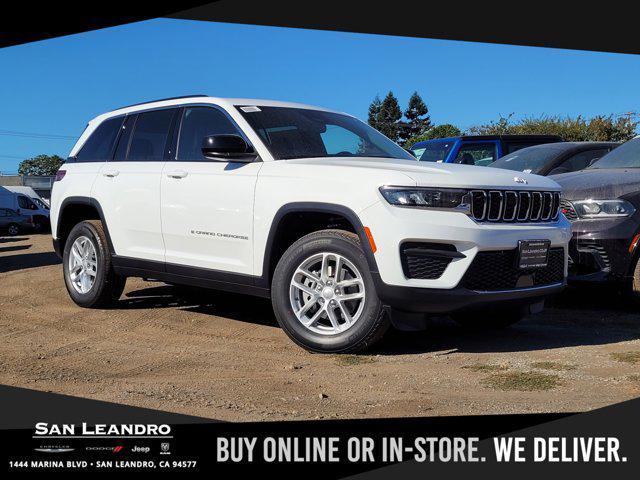 new 2025 Jeep Grand Cherokee car, priced at $37,495