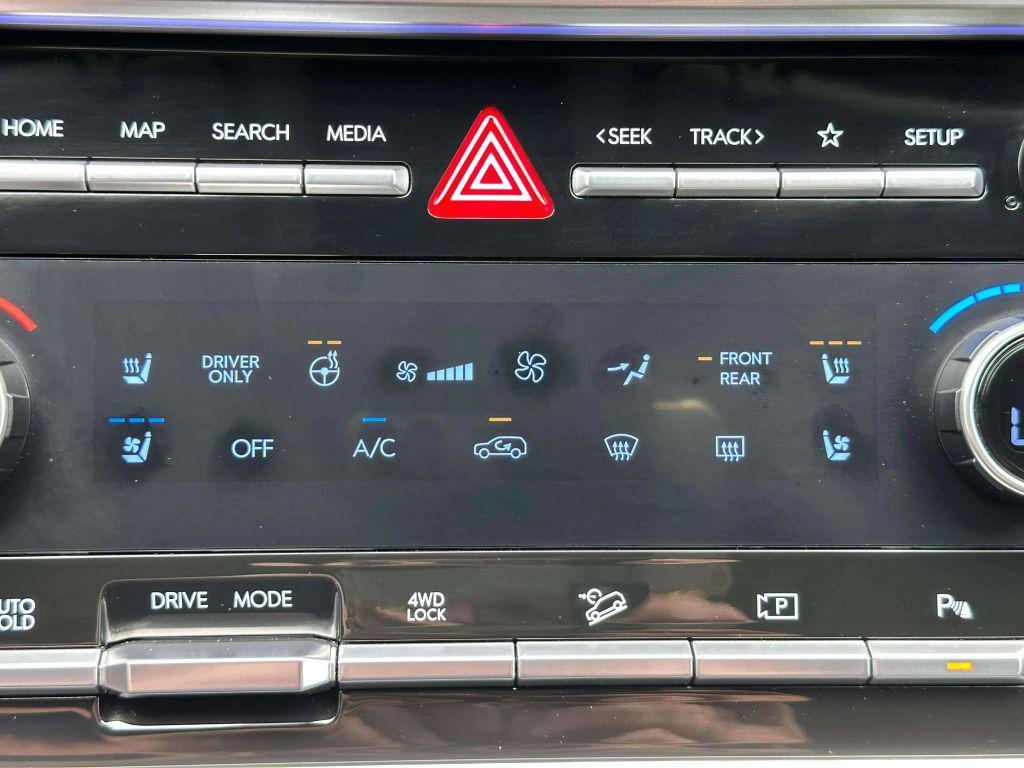 used 2024 Hyundai Santa Fe car, priced at $37,000