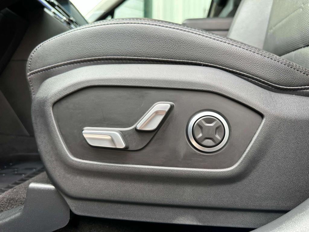 used 2024 Hyundai Santa Fe car, priced at $37,000