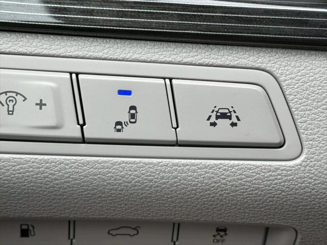 used 2019 Hyundai Sonata Plug-In Hybrid car, priced at $14,900