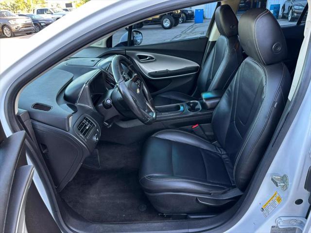 used 2015 Chevrolet Volt car, priced at $6,000