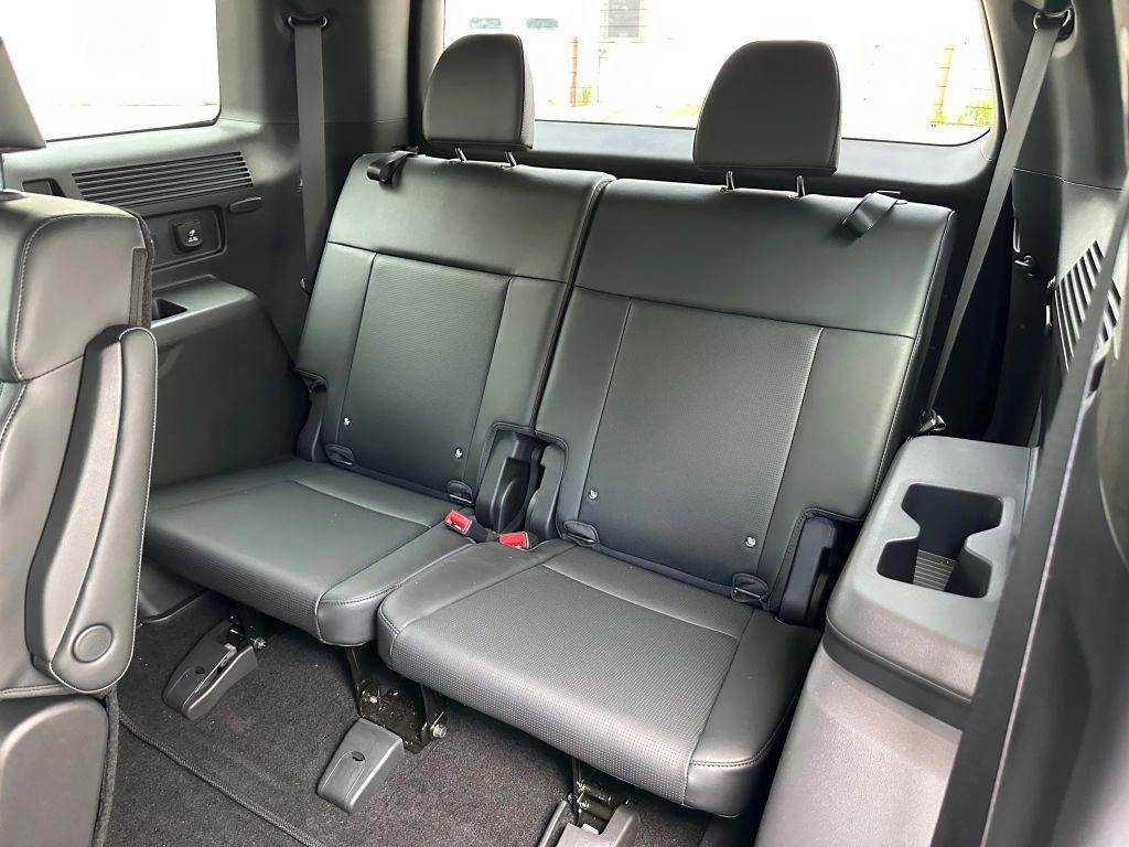 used 2024 Hyundai Santa Fe car, priced at $41,000