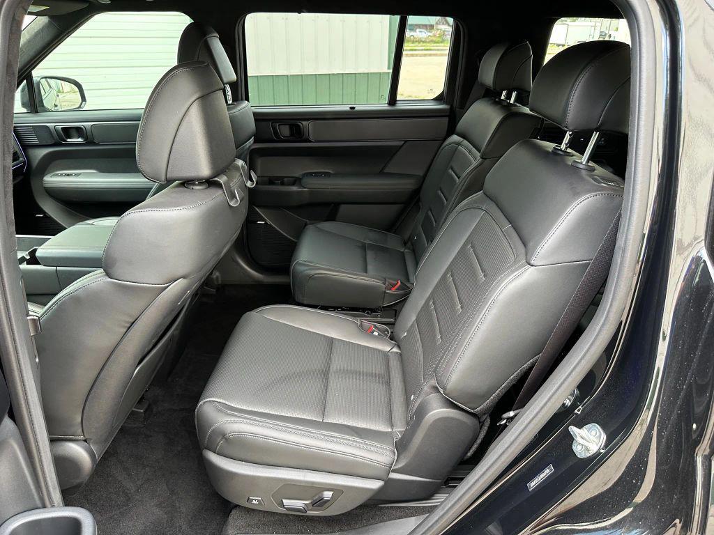 used 2024 Hyundai Santa Fe car, priced at $41,000