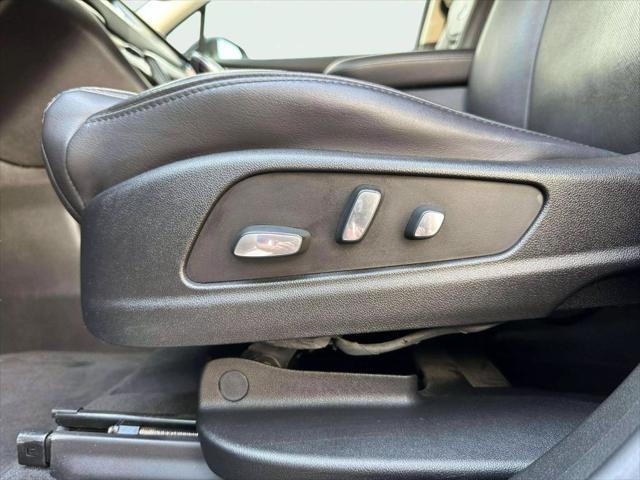 used 2018 Cadillac XT5 car, priced at $19,700