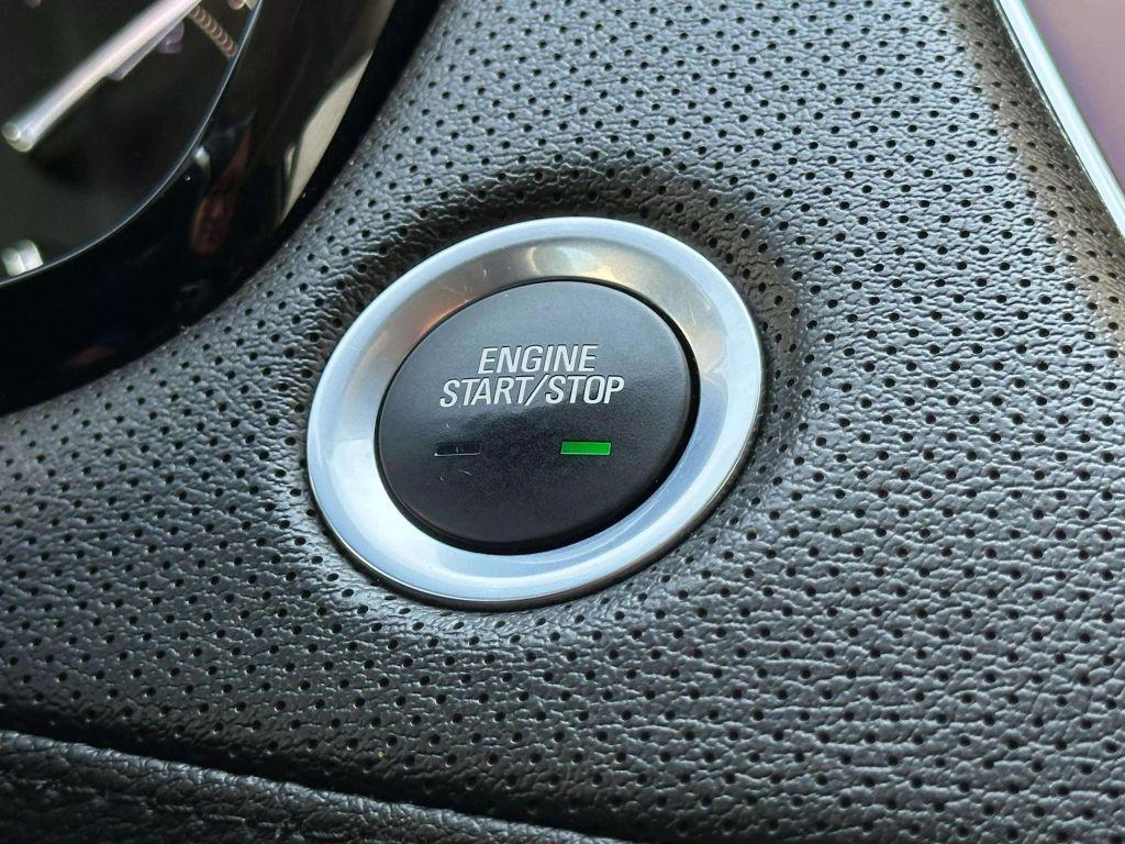 used 2018 Cadillac XT5 car, priced at $19,000