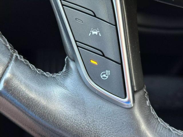used 2018 Cadillac XT5 car, priced at $19,700