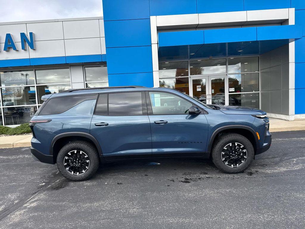 new 2026 Chevrolet Traverse car, priced at $50,987