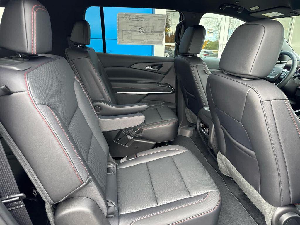 new 2026 Chevrolet Traverse car, priced at $50,987