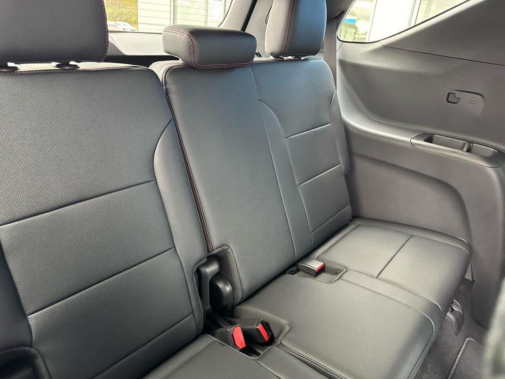 new 2026 Chevrolet Traverse car, priced at $50,987