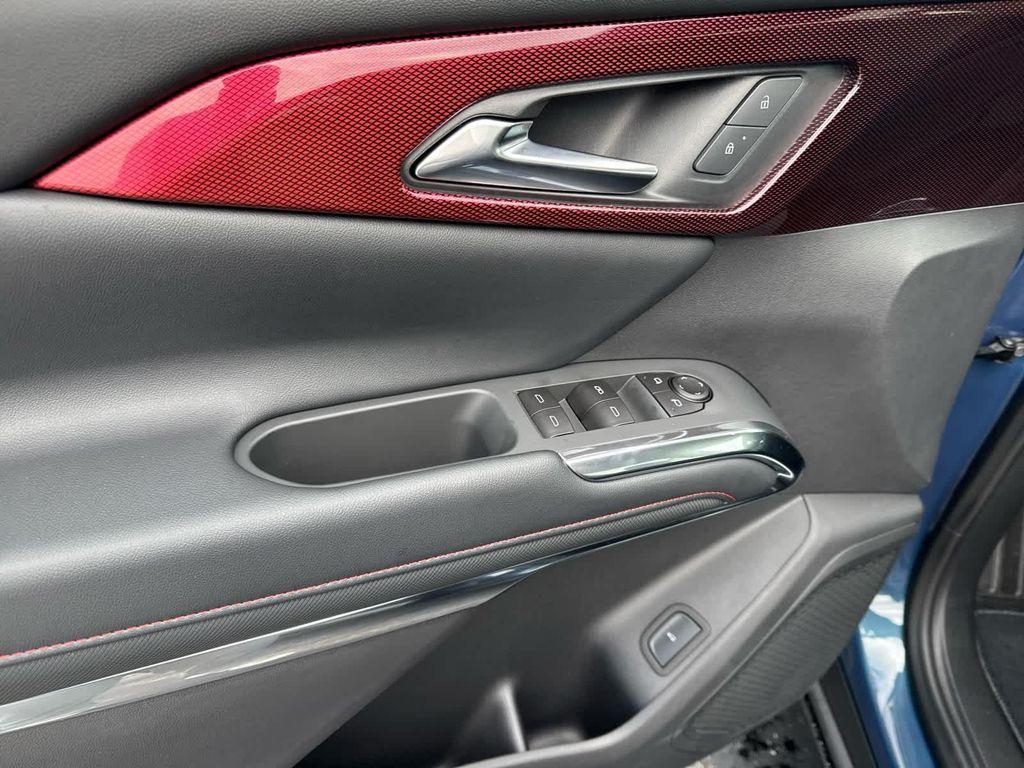 new 2026 Chevrolet Traverse car, priced at $50,987