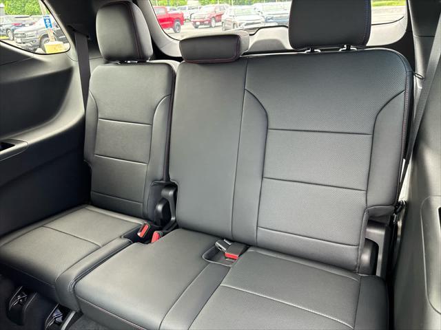new 2025 Chevrolet Traverse car, priced at $51,645