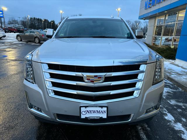 used 2019 Cadillac Escalade car, priced at $43,900