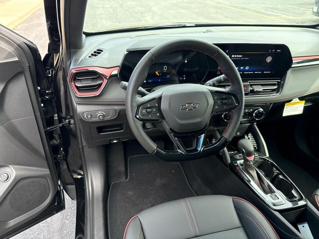 new 2025 Chevrolet TrailBlazer car, priced at $29,585