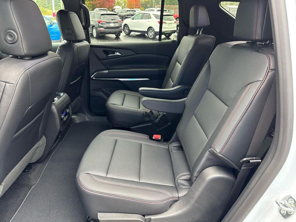 new 2026 Chevrolet Traverse car, priced at $51,969